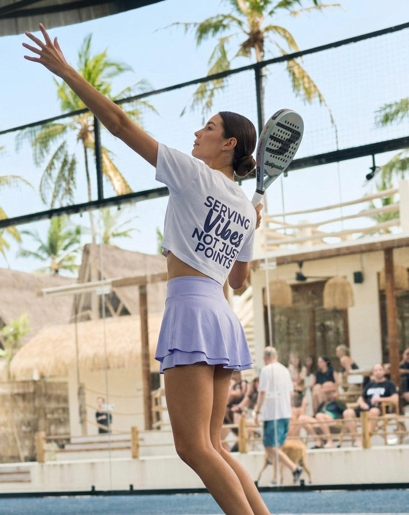 Camiseta boxy cropped con texto algodón