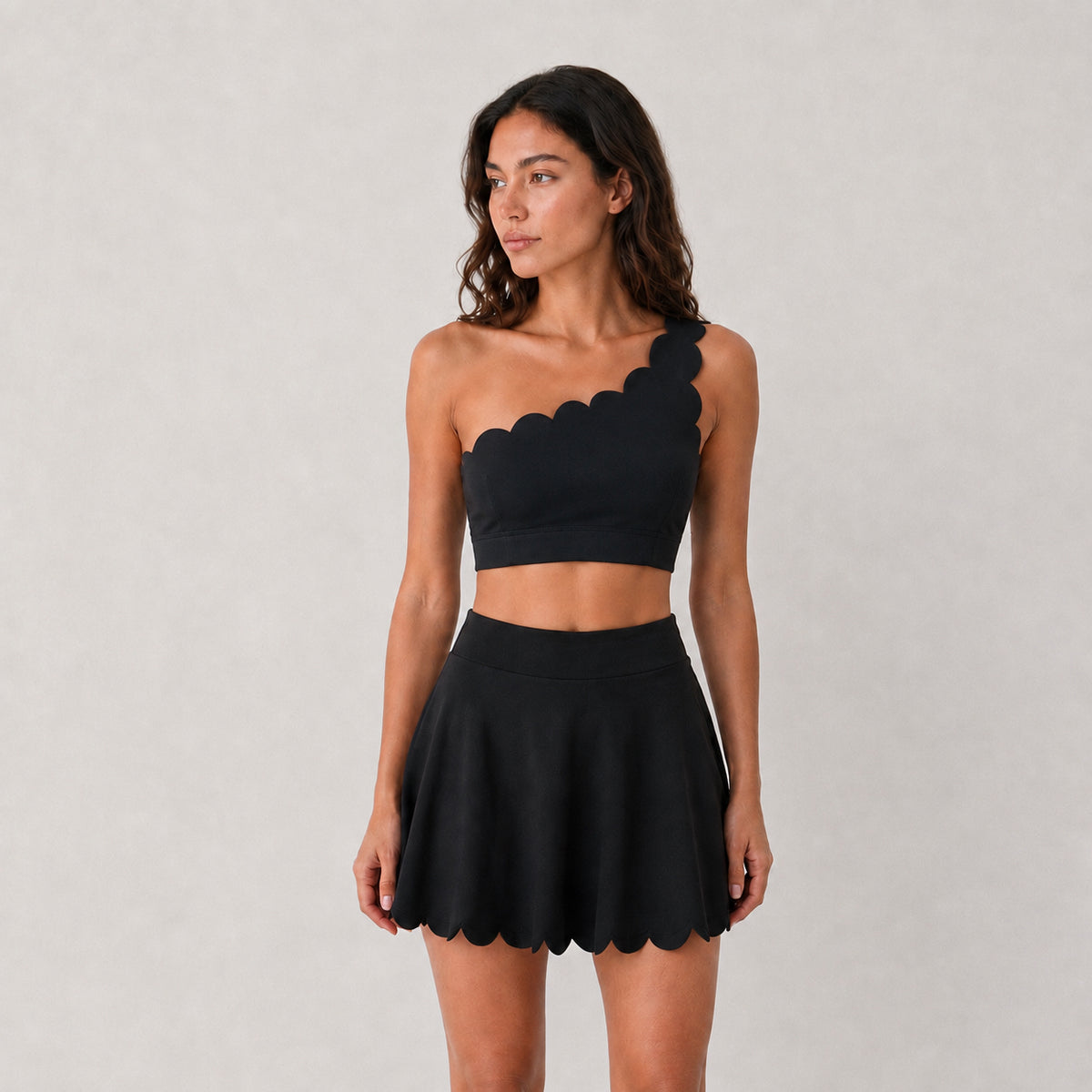 Wavy sports skirt