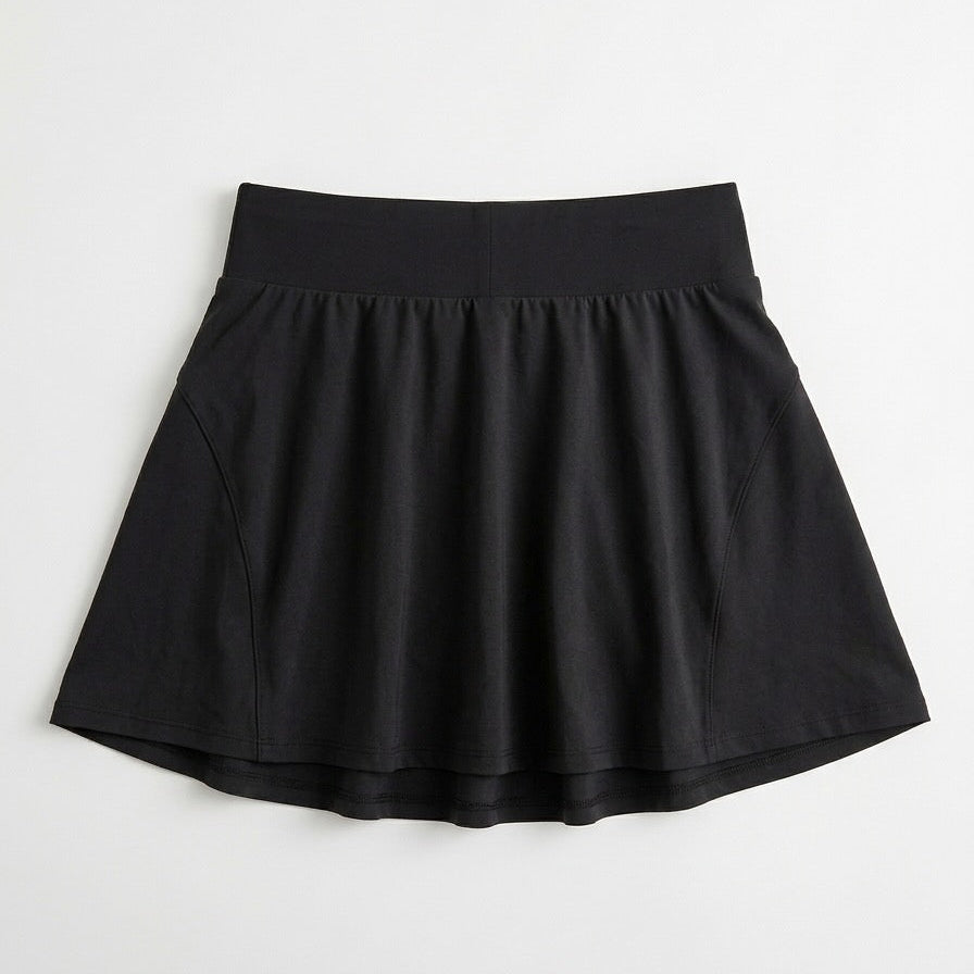 Falda deportiva plisada con bolsillo trasero