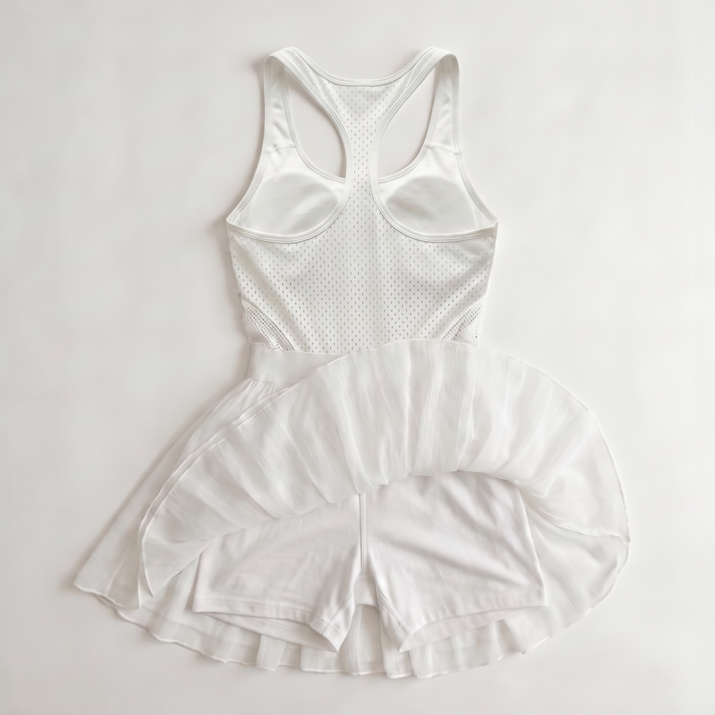 Vestido mini de cuello redondo mesh