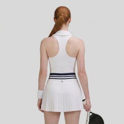 Top estilo polo con cuello escote V