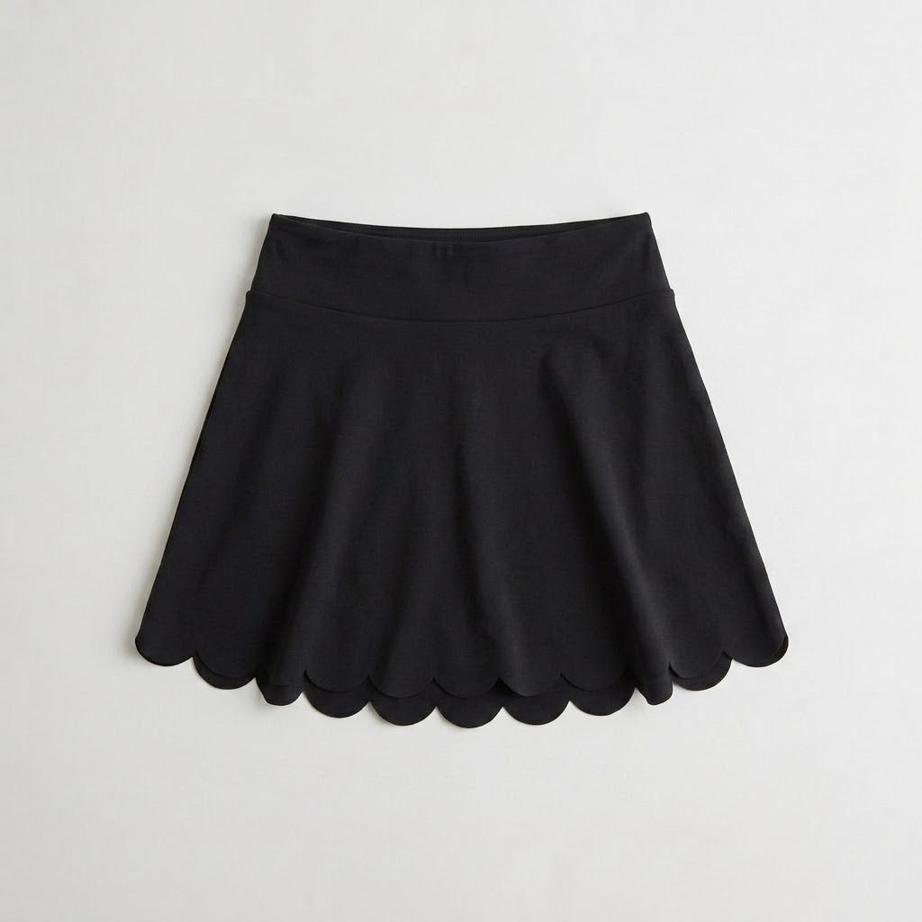 Wavy sports skirt